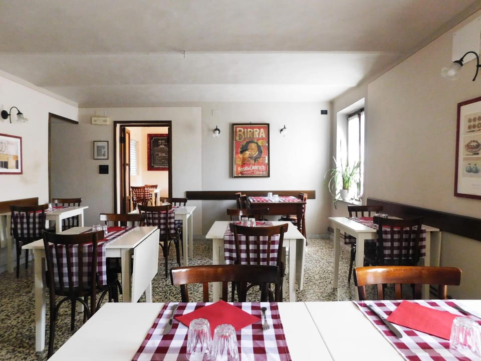 Trattoria Due Citroni Hotel in Piedmont