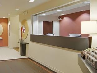 Rosewood Hotel- Portland East Hotel in Gresham