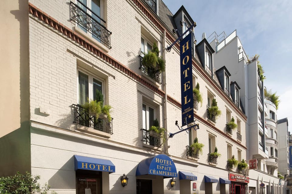 Hotel Espace Champerret Hotel in Levallois-Perret