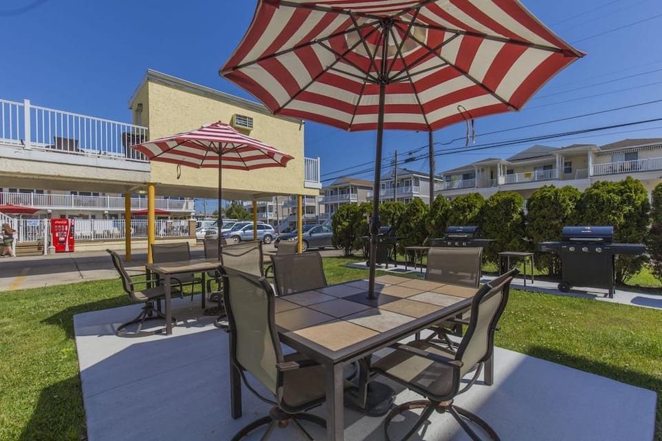 Esplanade Suites - A Sundance Vacations Property Motel in Wildwood