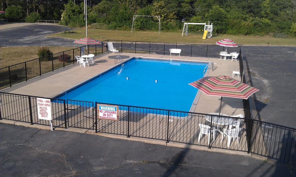 Family Budget Inn Harrison Motel in Arkansas