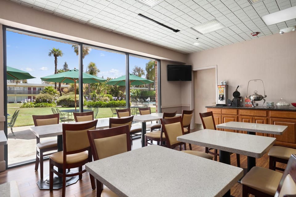 Ramada by Wyndham Sunnyvale Silicon Valley Hotel in Santa Clara