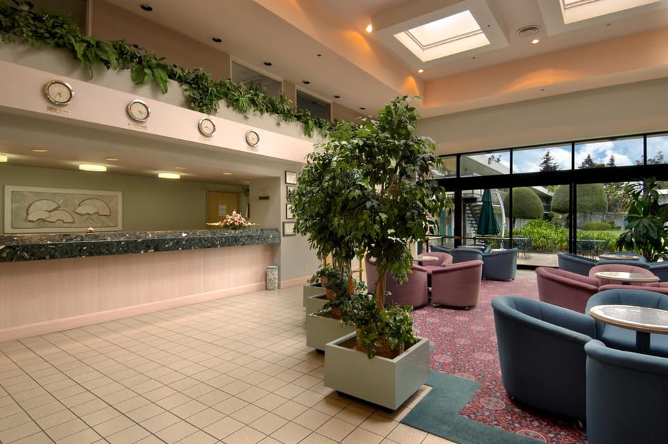 Ramada by Wyndham Sunnyvale Silicon Valley Hotel in Santa Clara