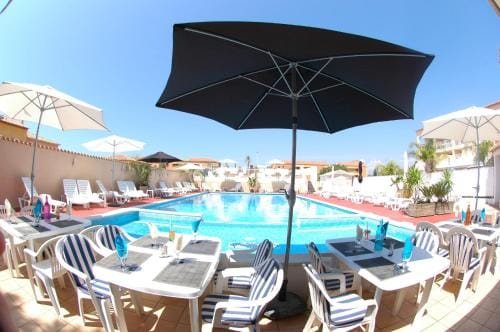 Villa L'ensoleillade Hotel in La Londe-les-Maures
