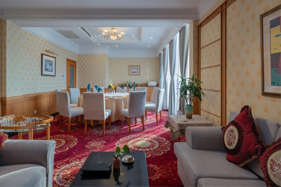 Gold Source Sunshine Hotel Hotel in China
