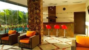 Ocean Queen Hotel Hotel in Wadduwa