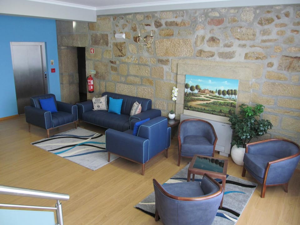 Shared lounge/TV area