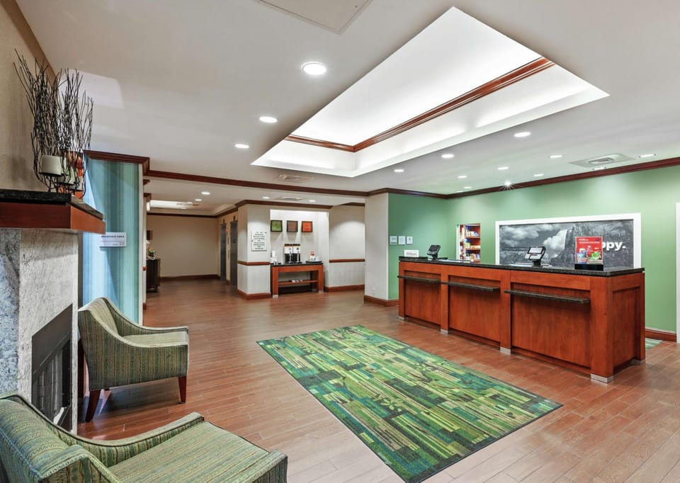 Hampton Inn & Suites El Paso West Hotel in Borderland