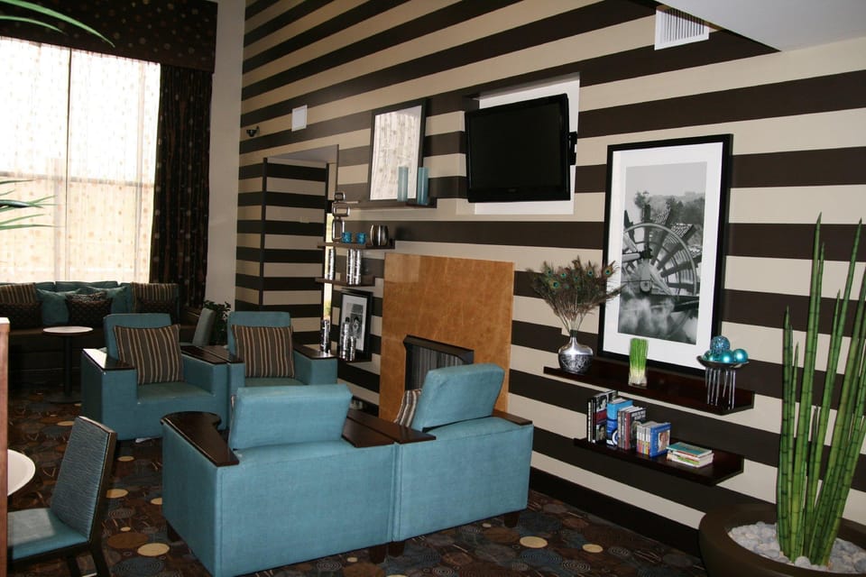 Hampton Inn & Suites Nashville @ Opryland Hotel in East Nashville