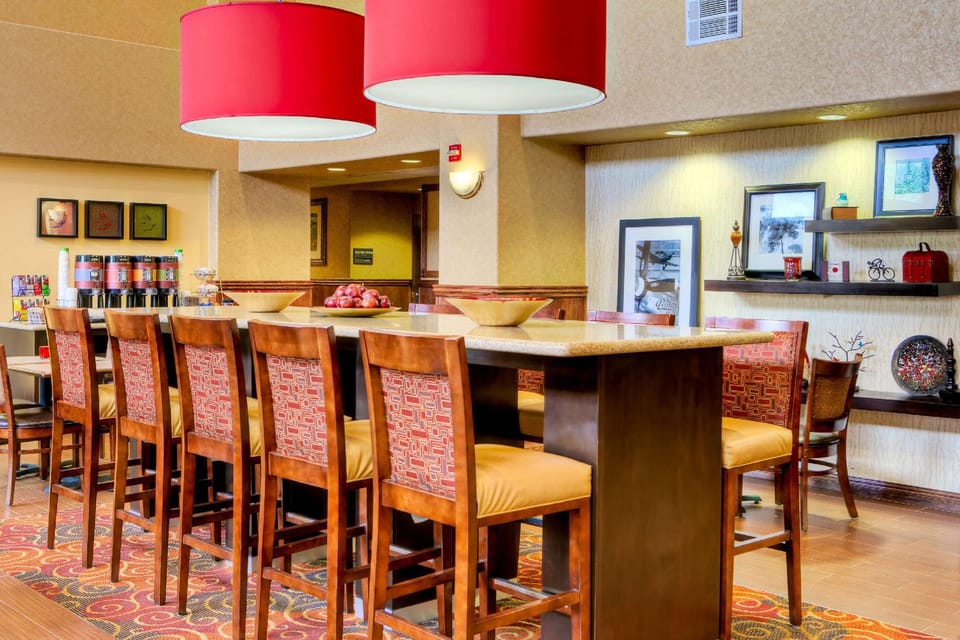 Hampton Inn & Suites Palmdale Hotel in Palmdale