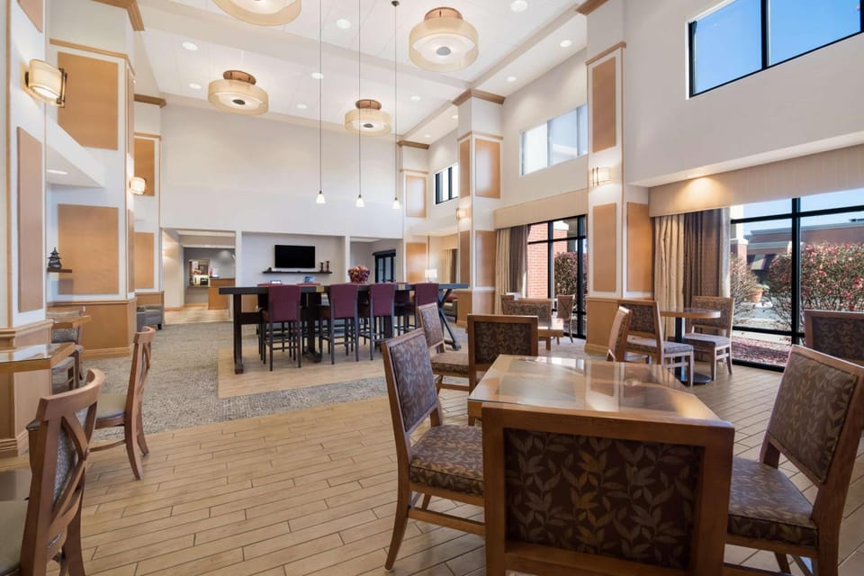 Hampton Inn & Suites Plattsburgh Hotel in Adirondack Mountains