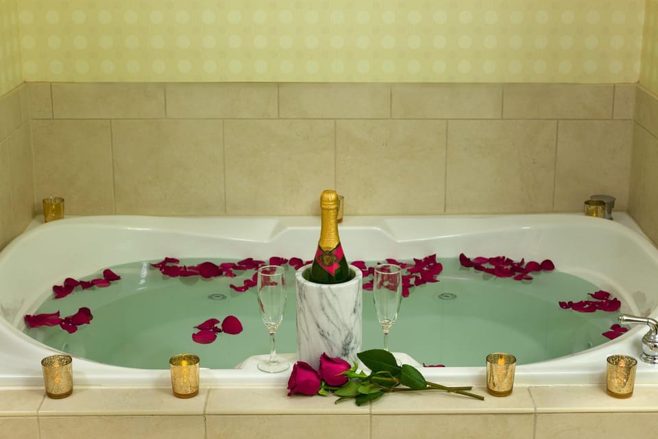Hilton Garden Inn Cleveland East/Mayfield Village Hotel in Lake Erie