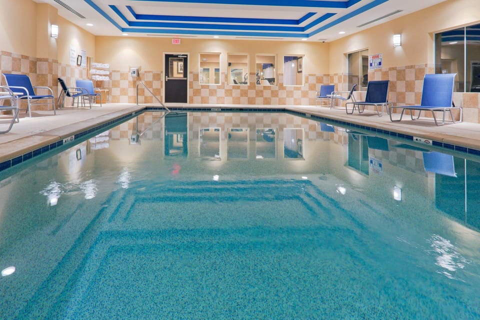 Holiday Inn Express Columbia By IHG Hotel in Columbia