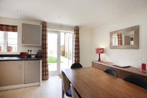 DBS Serviced Apartments - The Stretton Hotel in South Derbyshire District