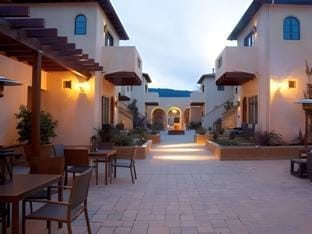 North Block Hotel Resort in Yountville