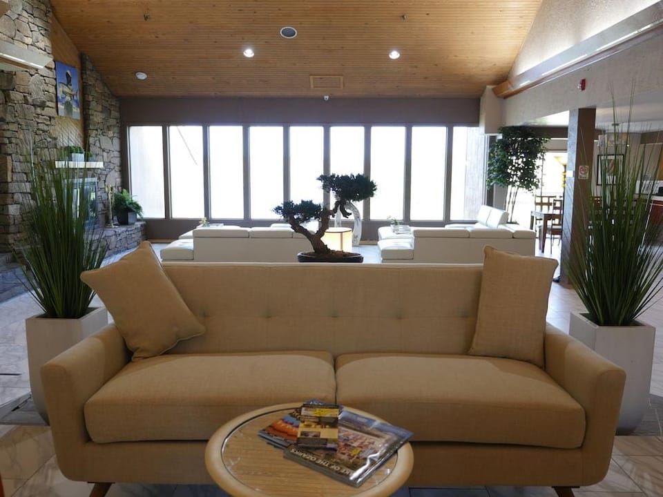 Inn at Grand Glaize Hotel in Osage Beach