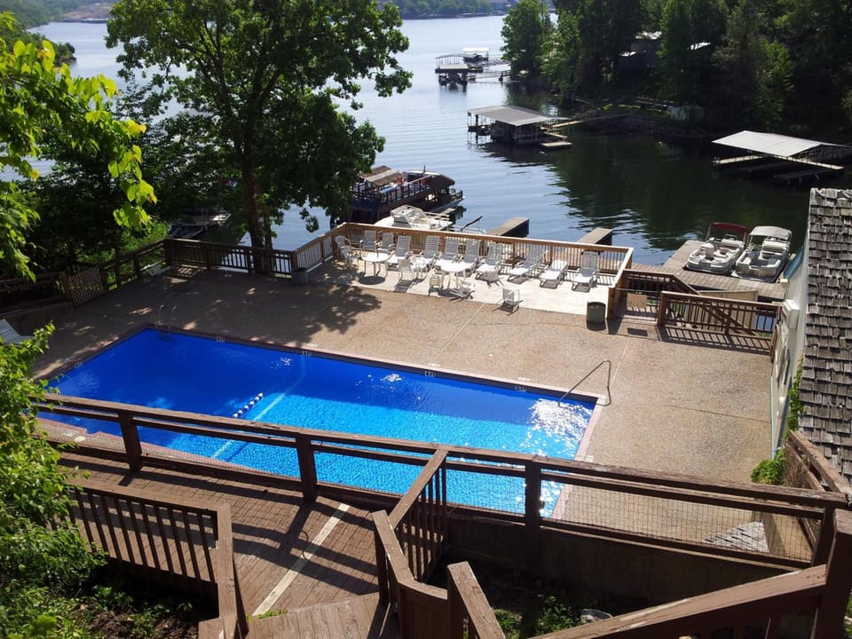 Inn at Grand Glaize Hotel in Osage Beach