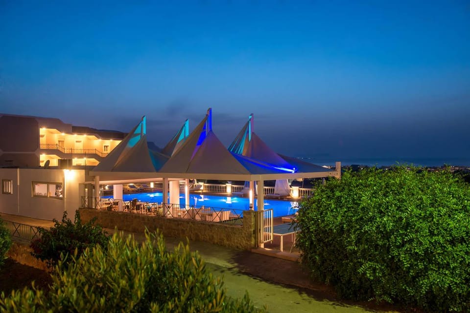 NOTOS HEIGHTS HOTEL MALIA Apartment hotel in Malia, Crete