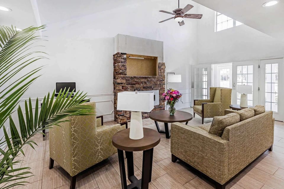 Quality Inn Gallatin-Nashville Metro Hotel in Gallatin