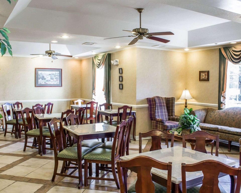 Quality Inn Goldsboro Hotel in Goldsboro