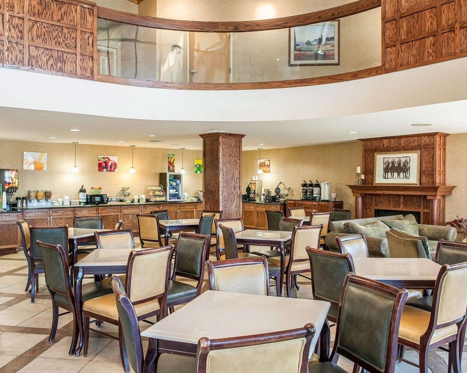 Baymont by Wyndham South Bend Near Notre Dame Hotel in Roseland