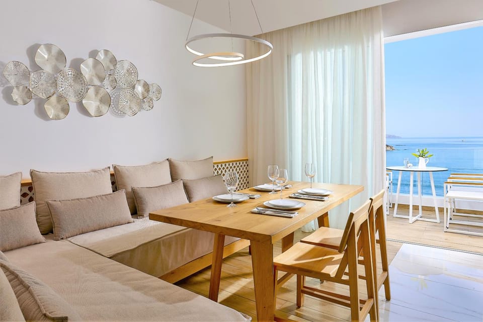 Citrus Exclusive Hotel in Akti Koundourou