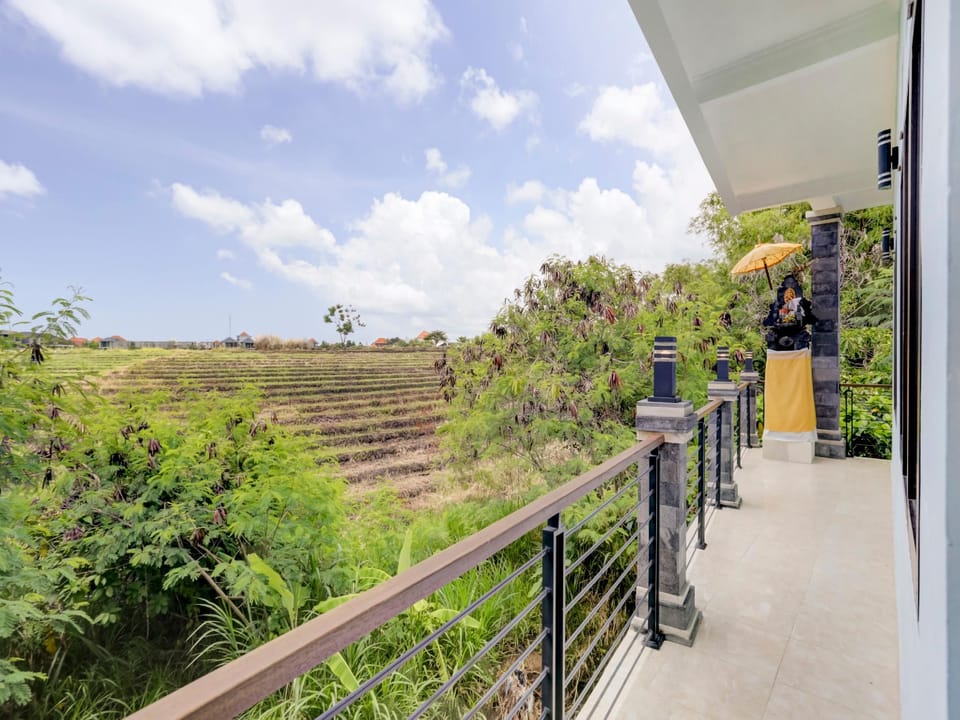 OYO Puri Kramas Canggu Hotel in North Kuta