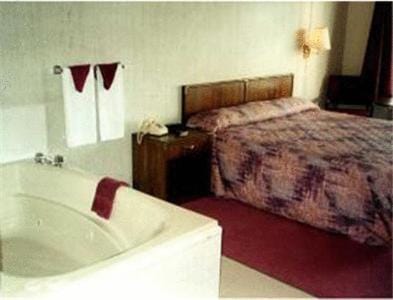 Twinkle Inn Hotel in Branson