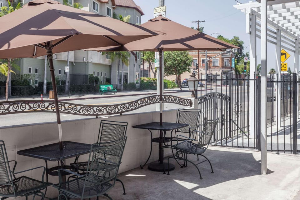 Knights Inn Hotel in Echo Park