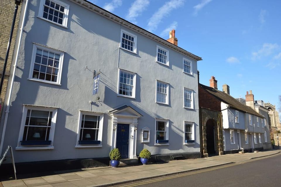 Chantry Hotel Hotel in Bury Saint Edmunds