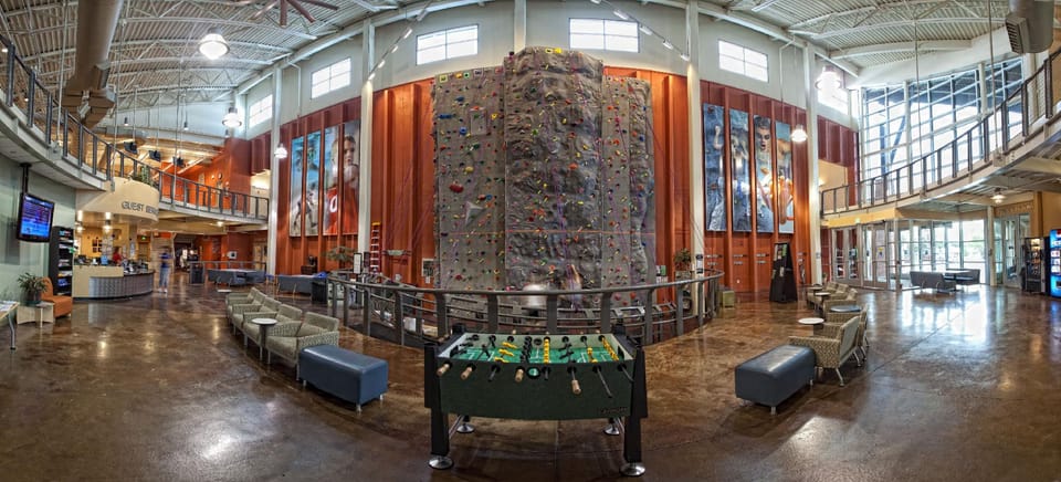 Gannett Peak Lodge Lodge in Pinedale