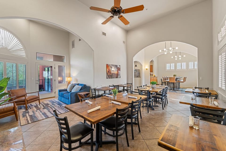 Las Posadas of Sedona Hotel in Village of Oak Creek