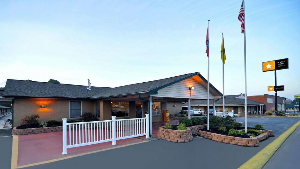 M Star Hotel Searcy Motel in Searcy