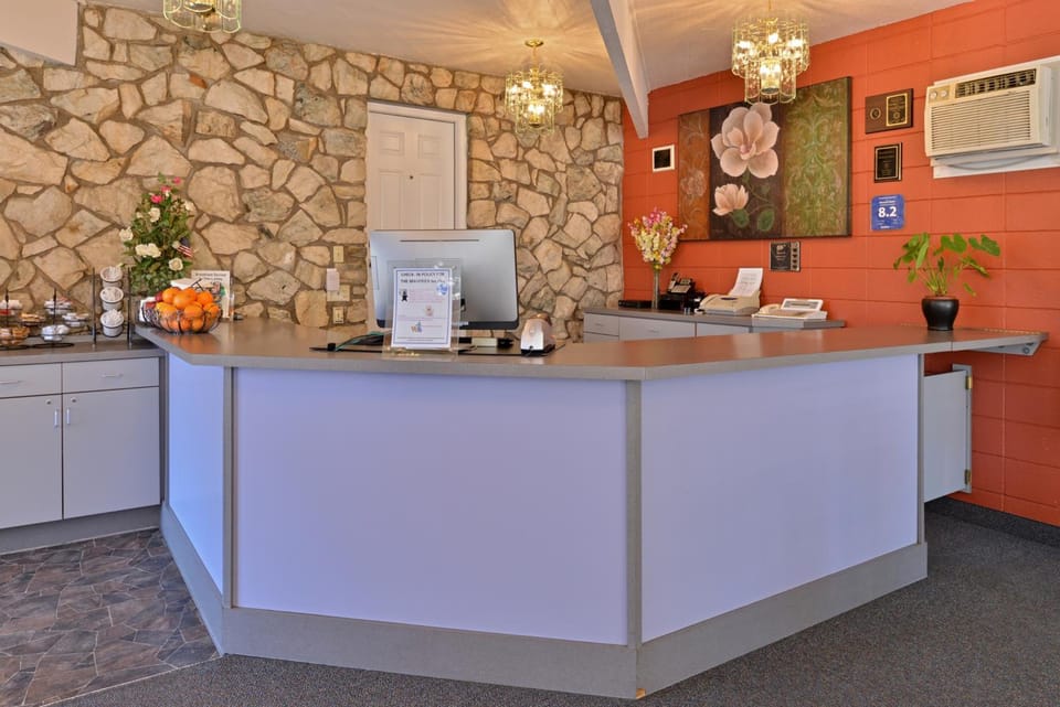 The Maverick Motel, Main Street USA Collection by PNW Hospitality Motel in Klamath Falls
