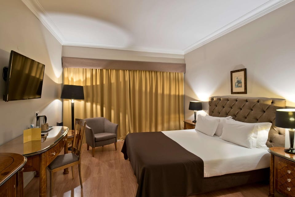 Suite room
