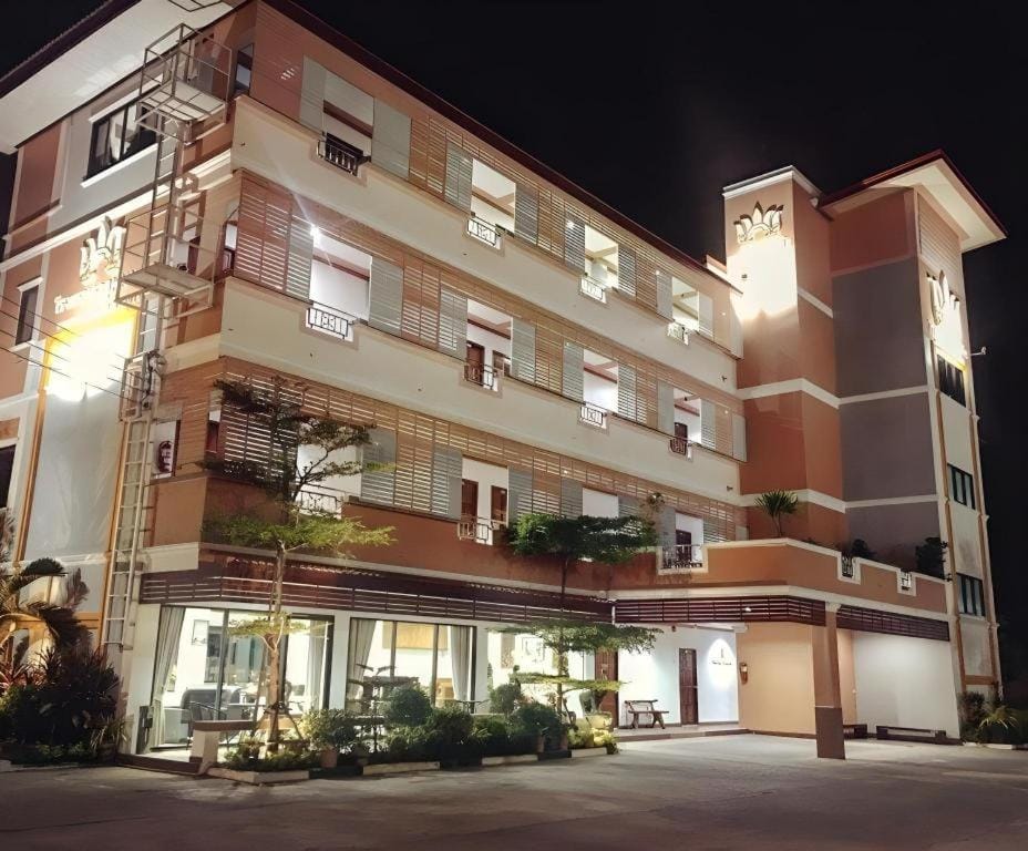 Thatphanom View Hotel Nakhon Hotel in Laos