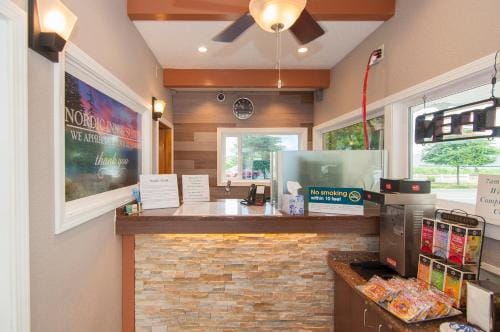 Nordic Inn and Suites Motel in Parkrose