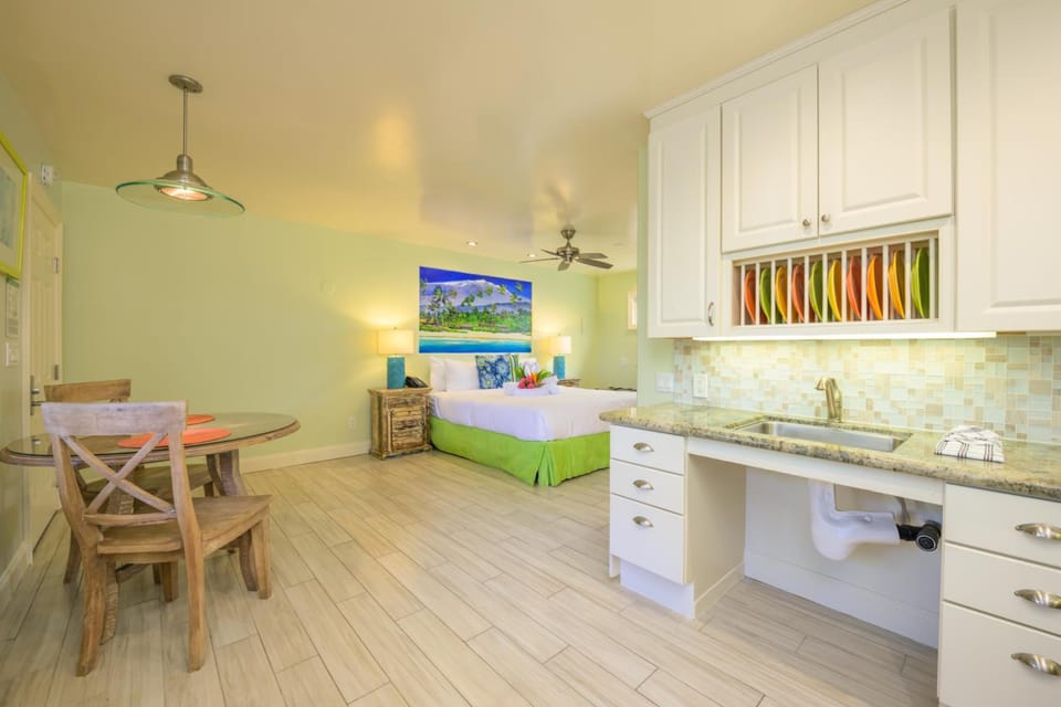 Ocean Palms Beach Resort Hotel in Carlsbad