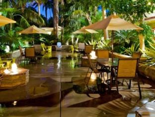 Ocean Palms Beach Resort Hotel in Carlsbad