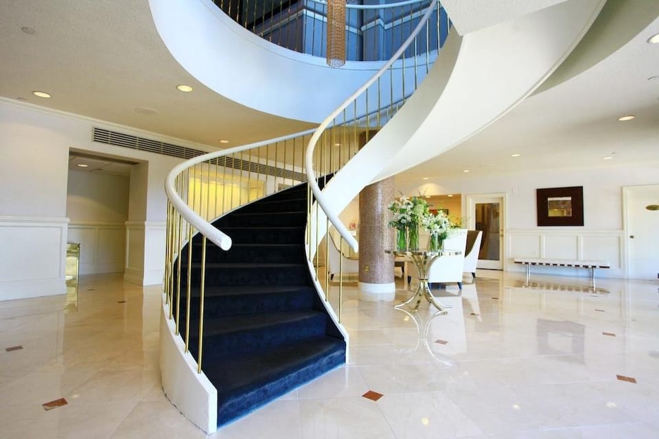 Oyster Point Hotel Hotel in Red Bank
