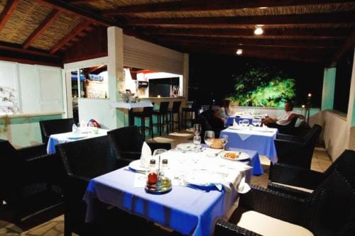 Rooms by the sea Zuljana, Peljesac - 3163 Hotel in Dubrovnik-Neretva County