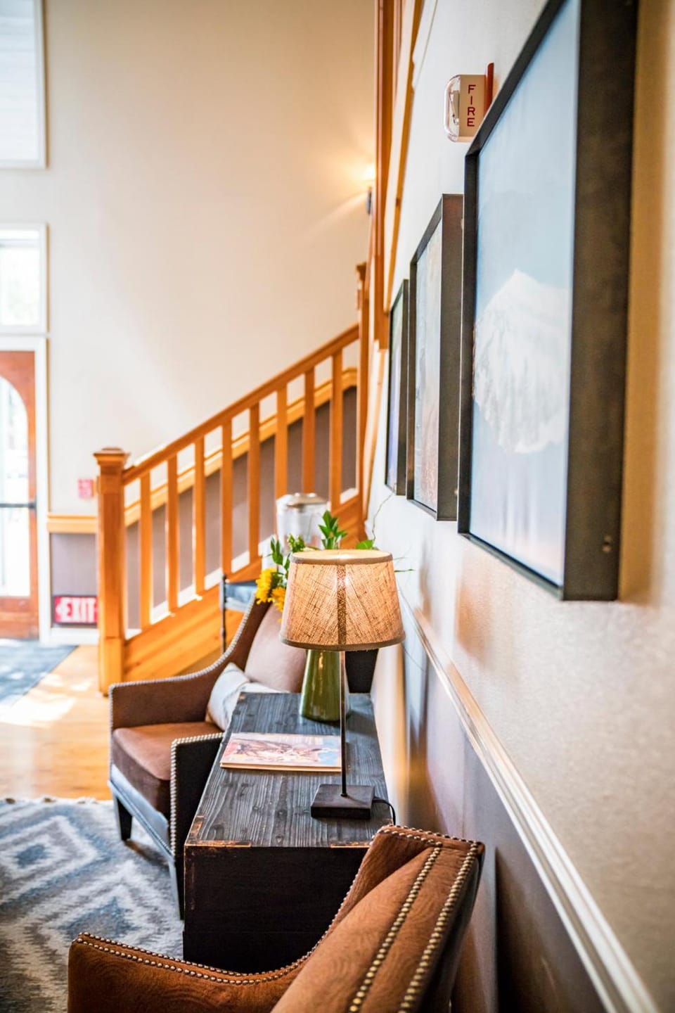 Pine Ridge Inn Hotel in Bend