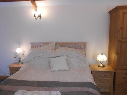 Lletygwilym, Heol dwr Hotel in Wales