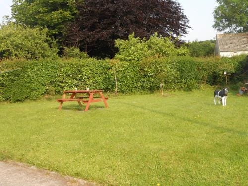 Lletygwilym, Heol dwr Hotel in Wales