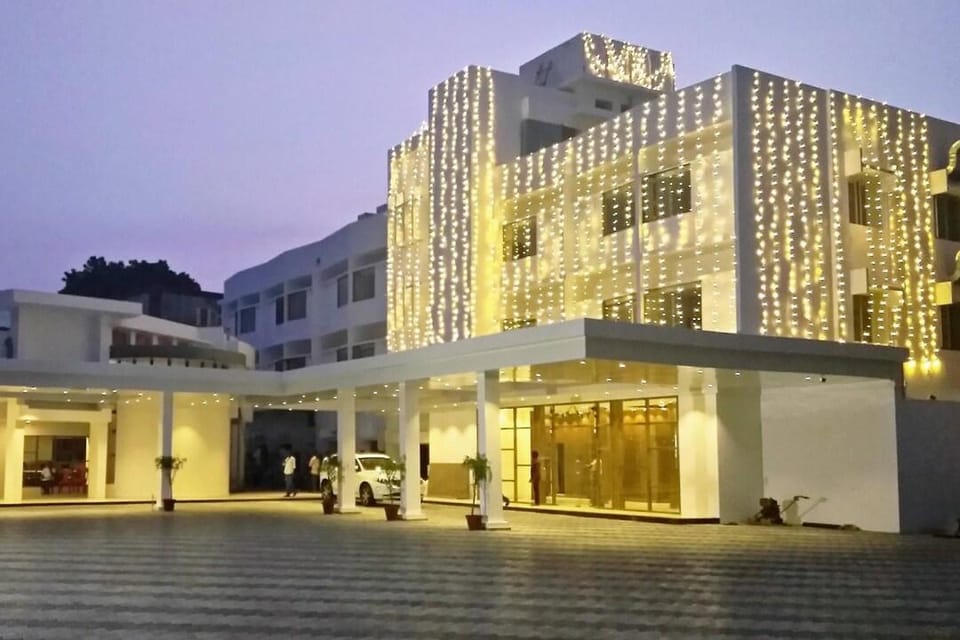 Arcot Woodlands Hotel Hotel in Tamil Nadu