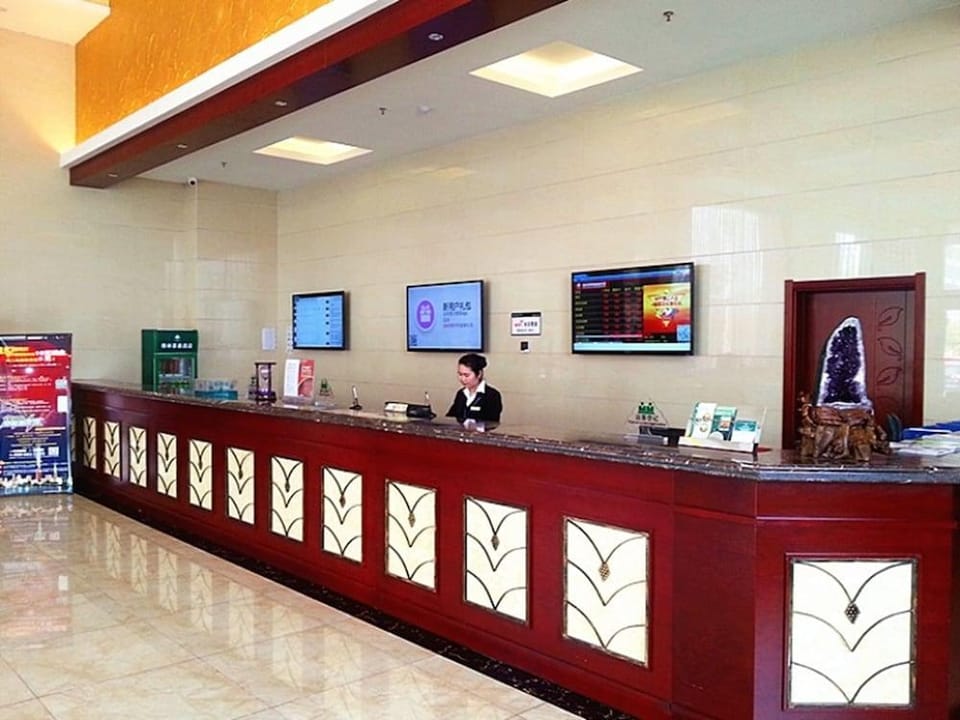 GreenTree Inn Liangyungang Donghai New Bus Station Express Hotel Hotel in Jiangsu