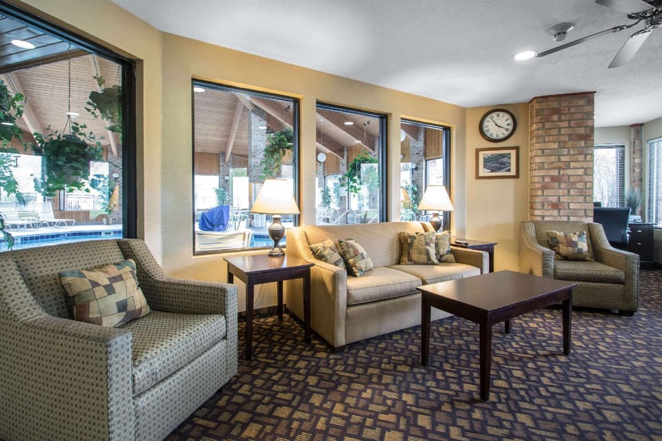 Quality Inn & Suites Sun Prairie Madison East Hotel in Wisconsin