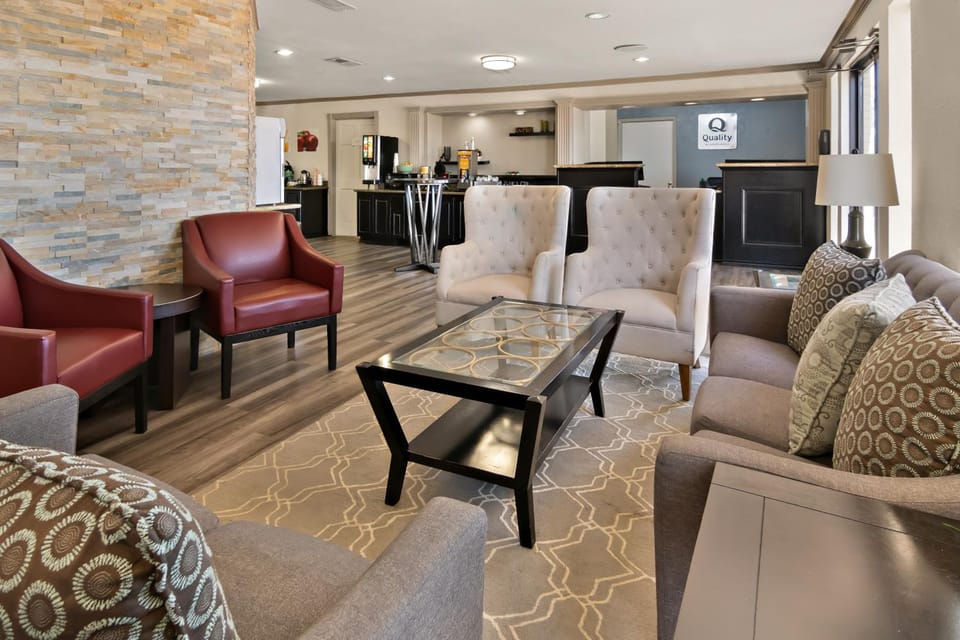 Quality Inn & Suites Weatherford Hotel in Weatherford