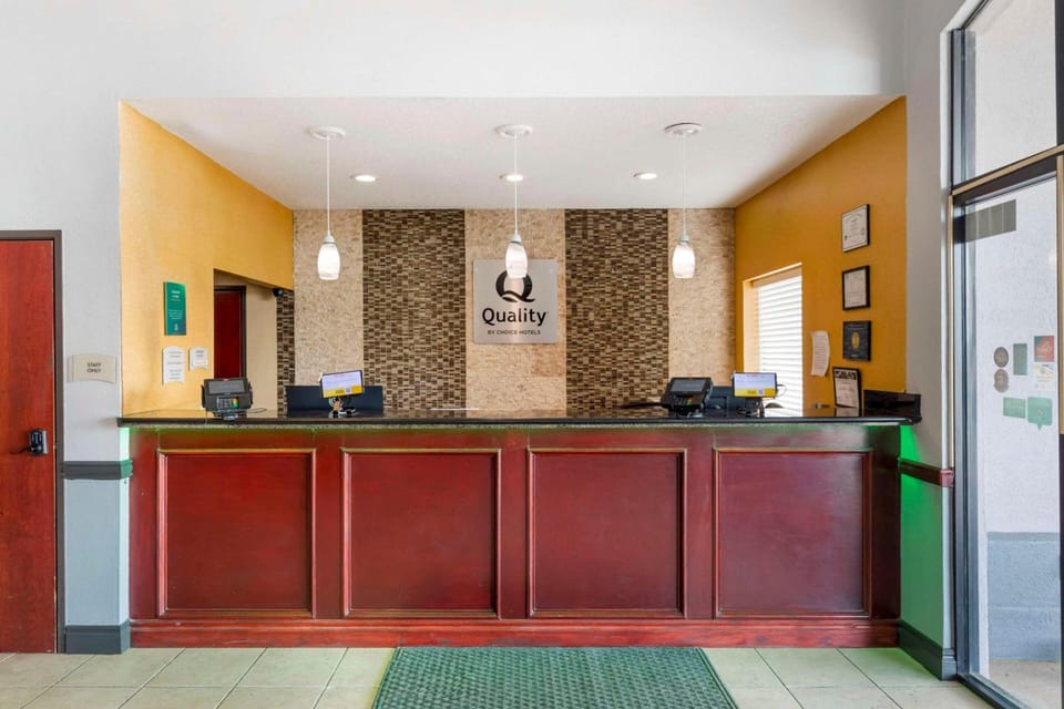 Quality Inn & Suites Wichita Falls I-44 Hotel in Wichita Falls