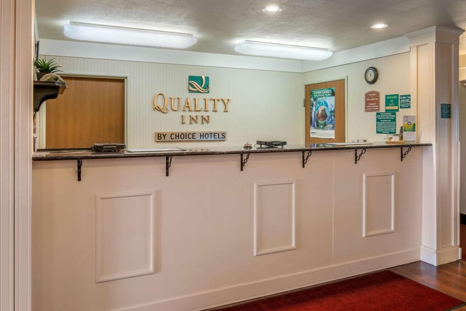 Quality Inn Bend North Hotel in Bend